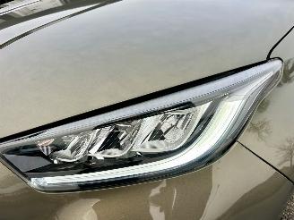 Toyota Yaris 1.5 Hybrid 115 automaat First Edition - nap - facelift - navi - camera - keyless - front + line assist - rijdbaar picture 5