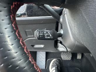 Seat Leon ST 1.5 TSI 150pk 7-traps aut + f1 FR - nap - nav - cam - keyless - sfeerverl - virtual - front + line assist picture 51