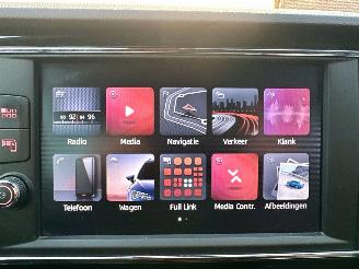 Seat Leon ST 1.5 TSI 150pk 7-traps aut + f1 FR - nap - nav - cam - keyless - sfeerverl - virtual - front + line assist picture 31