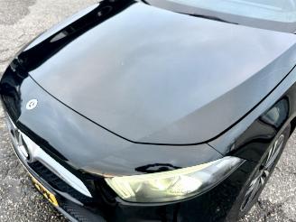 Mercedes A-klasse 180 136pk aut Bus.Sol. Luxury - nap - widescreen - leer - sfeerverl - front + line assist - camera - navi picture 98