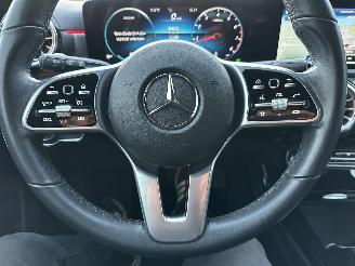 Mercedes A-klasse 180 136pk aut Bus.Sol. Luxury - nap - widescreen - leer - sfeerverl - front + line assist - camera - navi picture 53
