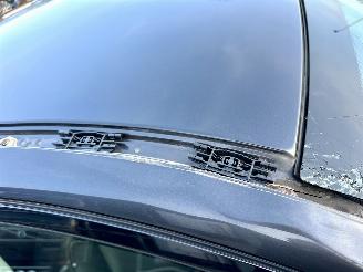 BMW 5-serie 530i 252pk aut + f1 High Exe Sportline sedan - head up - navi - camera - keyless - front + line + side assist picture 108