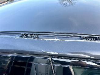 BMW 5-serie 530i 252pk aut + f1 High Exe Sportline sedan - head up - navi - camera - keyless - front + line + side assist picture 12