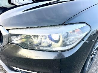 BMW 5-serie 530i 252pk aut + f1 High Exe Sportline sedan - head up - navi - camera - keyless - front + line + side assist picture 121