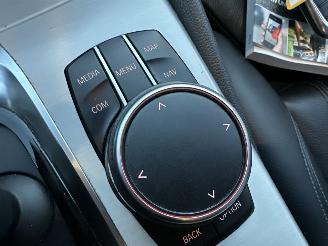 BMW 5-serie 530i 252pk aut + f1 High Exe Sportline sedan - head up - navi - camera - keyless - front + line + side assist picture 39