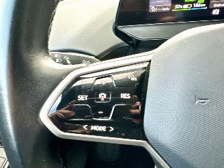 Volkswagen ID.4 Pro 77kWh 204pk aut - 92dkm nap - navi - cam - stuurverw - sfeerverl - keyless - front + line assist - standkachel picture 39
