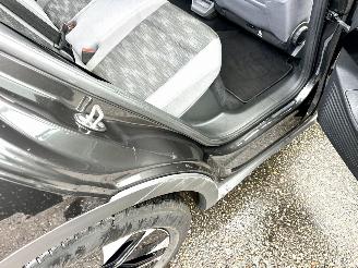 Volkswagen ID.4 Pro 77kWh 204pk aut - 92dkm nap - navi - cam - stuurverw - sfeerverl - keyless - front + line assist - standkachel picture 13