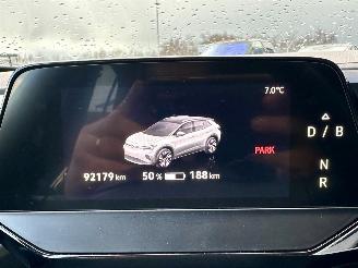 Volkswagen ID.4 Pro 77kWh 204pk aut - 92dkm nap - navi - cam - stuurverw - sfeerverl - keyless - front + line assist - standkachel picture 31