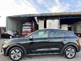 Damaged car Kia e-Niro DynamicPlusLine 64 kWh 2021/9