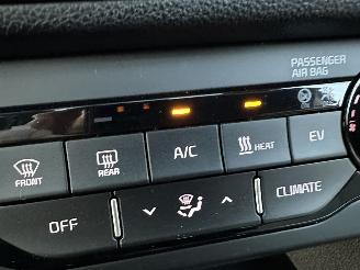 Kia e-Niro 64kWh 204pk aut + f1 DynamicPlusLine - nap - schuifdak elektr - keyless - front + line assist - stuur + stoelverw picture 41