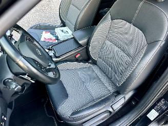 Kia e-Niro 64kWh 204pk aut + f1 DynamicPlusLine - nap - schuifdak elektr - keyless - front + line assist - stuur + stoelverw picture 49