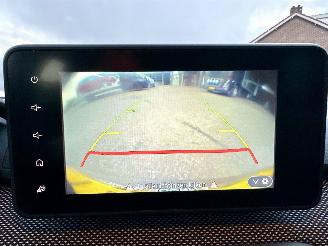 Dacia Sandero Stepway 1.0 TCe 101pk 6-bak Bi-Fuel Comfort - nap - navi - camera - side assist - lpg/g3 onderbouw fabrieksaf picture 36