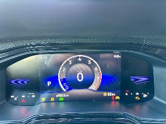 Volkswagen Polo 1.0 TSI 95pk aut + f1 Life 5drs - 69dkm nap - carplay - front + line assist - airco - cruise contr - virtual cockpit picture 57