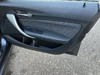 BMW 1-serie 120i 177pk 8-traps aut M-Sport - schuifdak - navi - pdc - keyless - alcantara - zwarte hemel - stoelverw picture 53