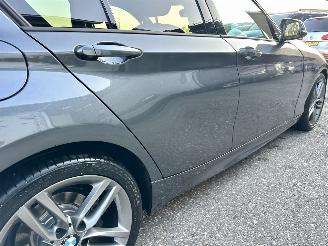 BMW 1-serie 120i 177pk 8-traps aut M-Sport - schuifdak - navi - pdc - keyless - alcantara - zwarte hemel - stoelverw picture 91