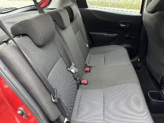 Toyota Yaris 1.5 Full Hybrid 89pk automaat Aspiration - nap - camera - clima + cruise contr - pdc - afn trek - boekjes + sleutels picture 69