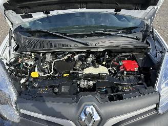 Renault Kangoo Maxi 1.5 Blue dCi 95pk 6-bak Luxe - nap - 1e eig - airco - cruise - pdc - 2x schuifdeur - klapdeuren - euro.6 picture 59