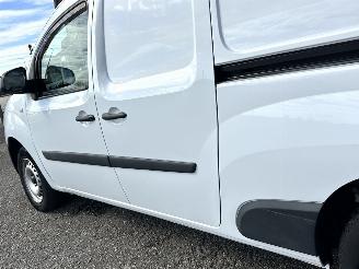 Renault Kangoo Maxi 1.5 Blue dCi 95pk 6-bak Luxe - nap - 1e eig - airco - cruise - pdc - 2x schuifdeur - klapdeuren - euro.6 picture 72