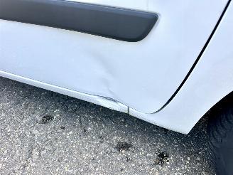 Renault Kangoo Maxi 1.5 Blue dCi 95pk 6-bak Luxe - nap - 1e eig - airco - cruise - pdc - 2x schuifdeur - klapdeuren - euro.6 picture 13