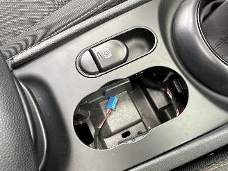 Mini Clubman Cooper 1.5T 136pk 6-traps aut - pano - nap - 1e eig - keyless entry + start - line assist - clima + cruise contr picture 51