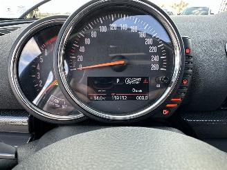 Mini Clubman Cooper 1.5T 136pk 6-traps aut - pano - nap - 1e eig - keyless entry + start - line assist - clima + cruise contr picture 23