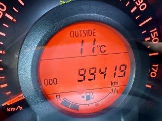 Peugeot 108 1.0 e-VTi 69pk Première CabrioTop picture 19