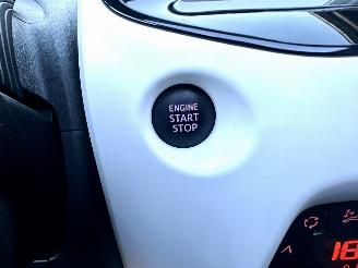 Peugeot 108 1.0 e-VTi 69pk Première CabrioTop - nap - camera - keyless entry + start - elektr dak - clima - cruise - carplay picture 49