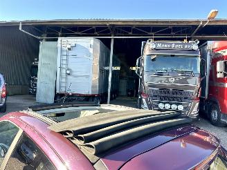 Peugeot 108 1.0 e-VTi 69pk Première CabrioTop - nap - camera - keyless entry + start - elektr dak - clima - cruise - carplay picture 77