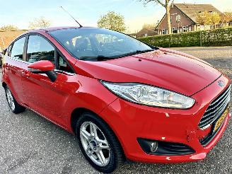Ford Fiesta 1.0T EcoBoost 101pk Titanium 5drs - nap - navi - airco - aux - usb - lmv - cv afstand - elektr ram + spiegels picture 4