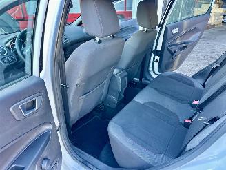 Ford Fiesta 1.0T EcoBoost ST-Line 5drs - nap - navi - clima + cruise - zwarte hemel - pdc - trekh - licht + regensensor picture 49