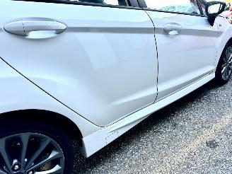Ford Fiesta 1.0T EcoBoost ST-Line 5drs - nap - navi - clima + cruise - zwarte hemel - pdc - trekh - licht + regensensor picture 77