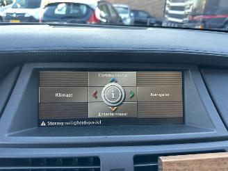 BMW X6 xDrive50i 4.4 TwinTurbo 408pk 8-traps aut + f1 Exe - facelift - hud - 22 inch - stuurverw - keyless - bijzonder netjes picture 25