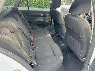 Skoda Fabia 1.0 TSI 95pk Clever - org nl - front assist - pdc - airco - cruise - navi - privacy glass - rijdbaar picture 57