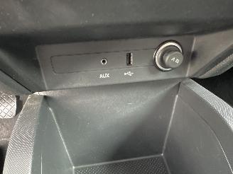 Skoda Fabia 1.0 TSI 95pk Clever - org nl - front assist - pdc - airco - cruise - navi - privacy glass - rijdbaar picture 41