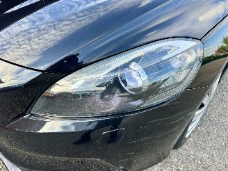 Volvo V-40 Gereserveerd 1.6 T4 179pk aut Summum - xenon - navi - camera - keyless - front + line + side assist picture 102