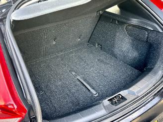 Volvo V-40 Gereserveerd 1.6 T4 179pk aut Summum - xenon - navi - camera - keyless - front + line + side assist picture 75