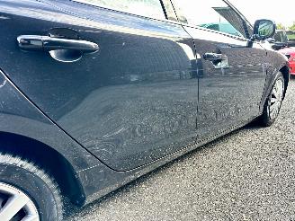 Volvo V-40 Gereserveerd 1.6 T4 179pk aut Summum - xenon - navi - camera - keyless - front + line + side assist picture 87