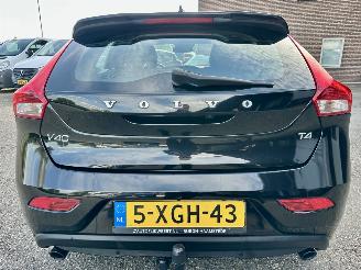 Volvo V-40 Gereserveerd 1.6 T4 179pk aut Summum - xenon - navi - camera - keyless - front + line + side assist picture 90