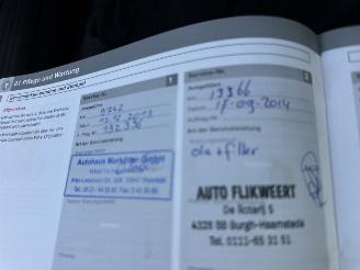 Volvo V-40 Gereserveerd 1.6 T4 179pk aut Summum - xenon - navi - camera - keyless - front + line + side assist picture 42