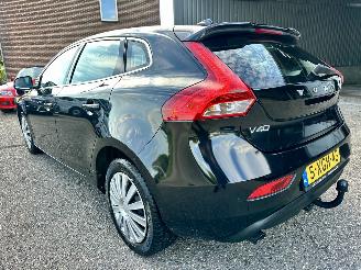 Volvo V-40 Gereserveerd 1.6 T4 179pk aut Summum - xenon - navi - camera - keyless - front + line + side assist picture 6