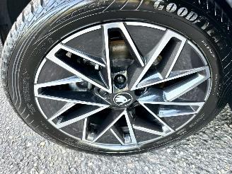 Skoda Octavia Gereserveerd 1.5 TSI MHEV Aut + f1 Sportline - nap - 1e eig - navi - camera - inkl trekh - stuurverw - front + line + side assist picture 72