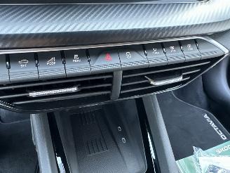 Skoda Octavia Gereserveerd 1.5 TSI MHEV Aut + f1 Sportline - nap - 1e eig - navi - camera - inkl trekh - stuurverw - front + line + side assist picture 41