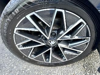 Skoda Octavia Gereserveerd 1.5 TSI MHEV Aut + f1 Sportline - nap - 1e eig - navi - camera - inkl trekh - stuurverw - front + line + side assist picture 70