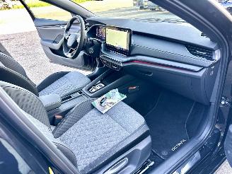 Skoda Octavia Gereserveerd 1.5 TSI MHEV Aut + f1 Sportline - nap - 1e eig - navi - camera - inkl trekh - stuurverw - front + line + side assist picture 19