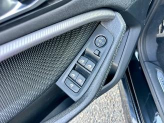 BMW 1-serie 118i 140pk aut High Exe M-Sport Ed - 73dkm nap - sfeerverl - navi - leer - virtual - carplay - front + line assist picture 54