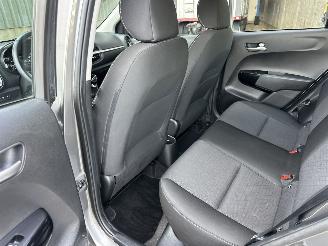 Kia Picanto 1.0 DPi 67pk DynamicLine 5drs - nap - camera - front assist - airco - cruise - carplay - lmv - lichtsensor picture 44