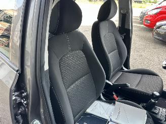 Kia Picanto 1.0 DPi 67pk DynamicLine 5drs - nap - camera - front assist - airco - cruise - carplay - lmv - lichtsensor picture 50