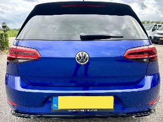 Volkswagen Golf 1.5 TSI is 150pk aut + f1 R-Line 5drs - pano - virtual - 19 inch - keyless - front + line assist - carplay - kameleon tint picture 6