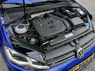 Volkswagen Golf 1.5 TSI is 150pk aut + f1 R-Line 5drs - pano - virtual - 19 inch - keyless - front + line assist - carplay - kameleon tint picture 13
