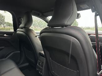 Renault Arkana 1.6 E-Tech Hybrid 145pk 8-traps aut RS-Line - cam - carbon - leer - keyless - stuurverw - front + line + side assist picture 63